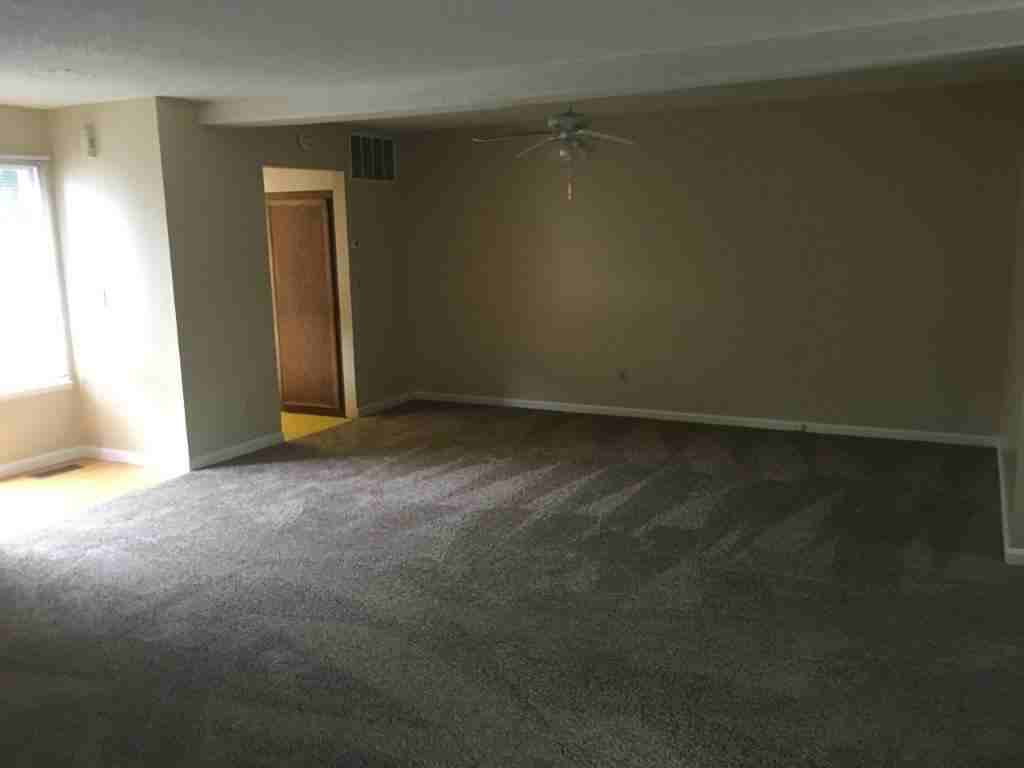 2429 Marjay Ct - Photo 3 of 15