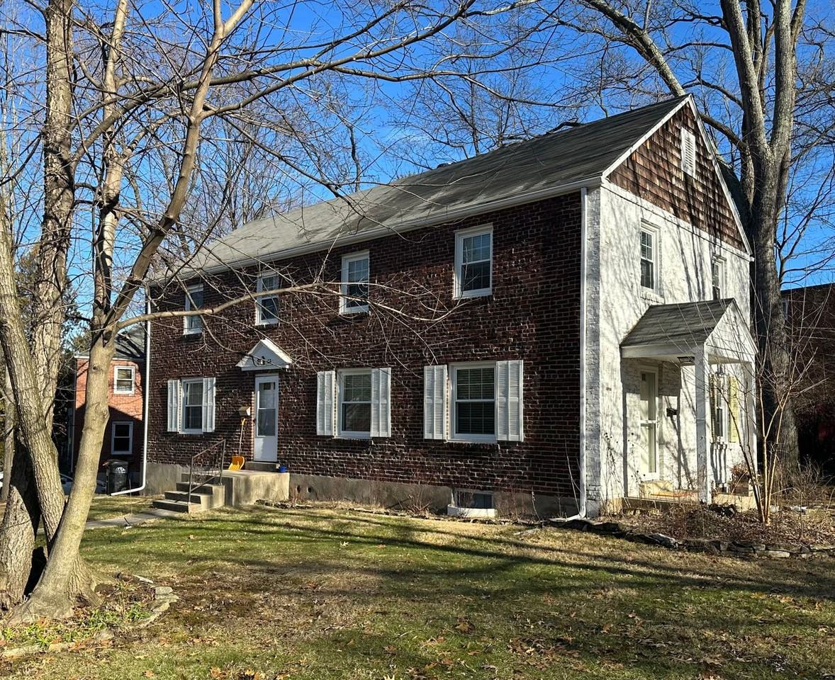 1157 S Atherton St - Photo 3 of 3