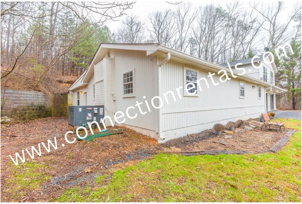 2705 Suncrest Dr - Photo 4 of 27