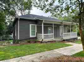 featured image of 400 Avenue A