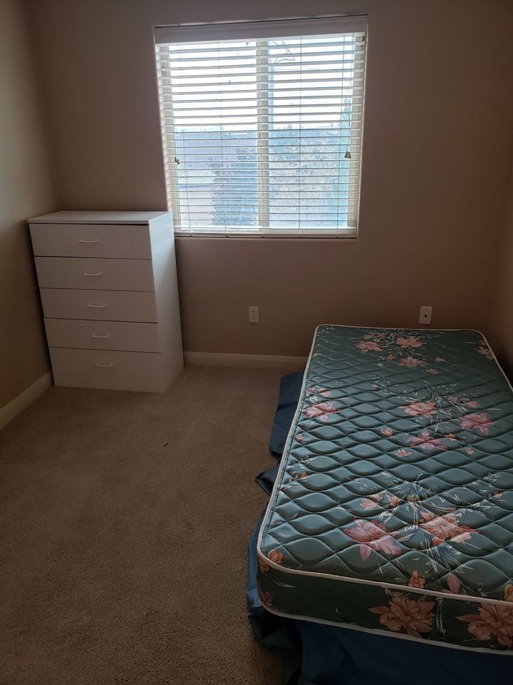 370 #16 - Conger, Ray - Photo 3 of 10