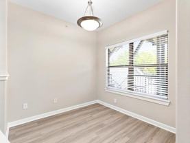 33 Lynn Batts Ln - Photo 1 of 1