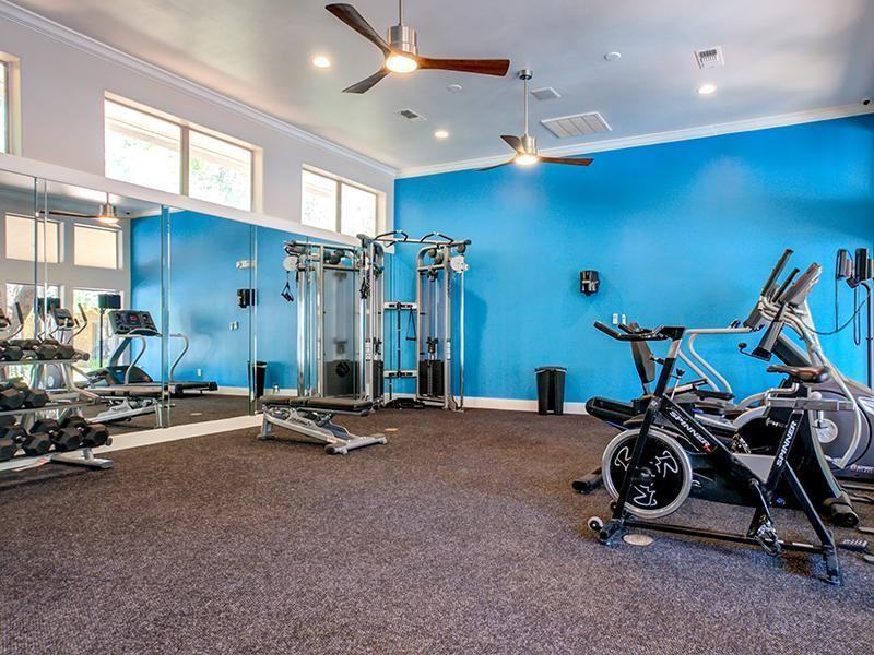 33 Lynn Batts Ln - Photo 4 of 50