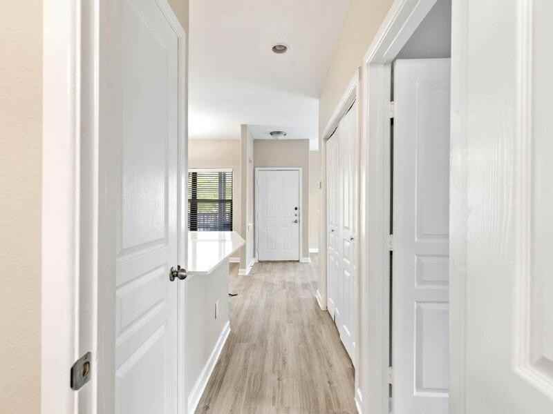 33 Lynn Batts Ln - Photo 5 of 50