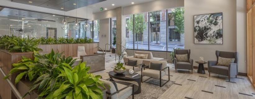 140 Sw Columbia St - Photo 6 of 50