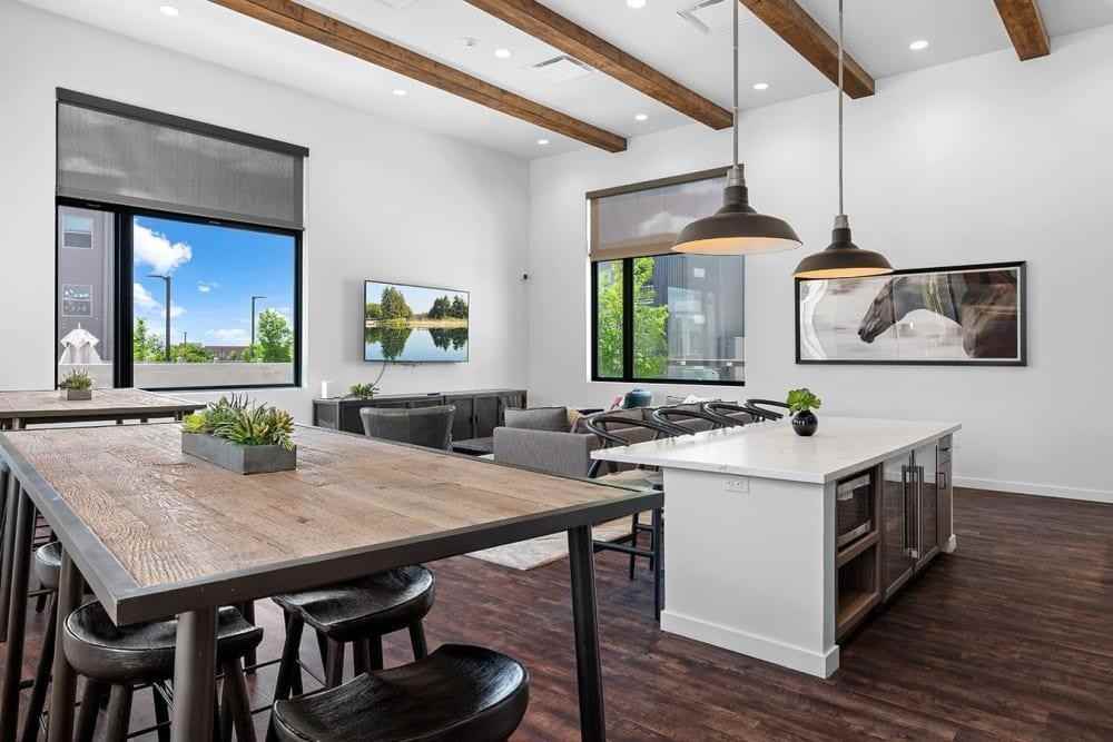 5200 Beckner Rd - Photo 5 of 37