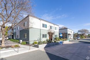 522 1/2 W K St - Photo 1 of 1