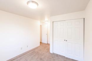 345 Pacific Ave N - Photo 1 of 1