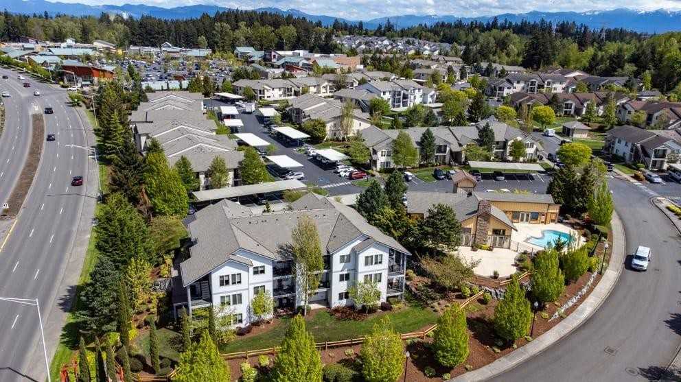 7101 Lindsay Ave Se - Photo 6 of 36