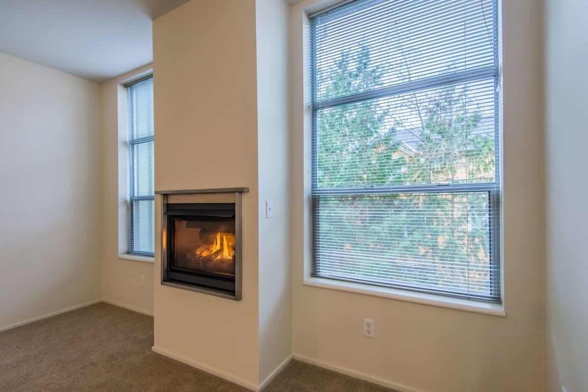 22850 Ne 8th St - Photo 6 of 36