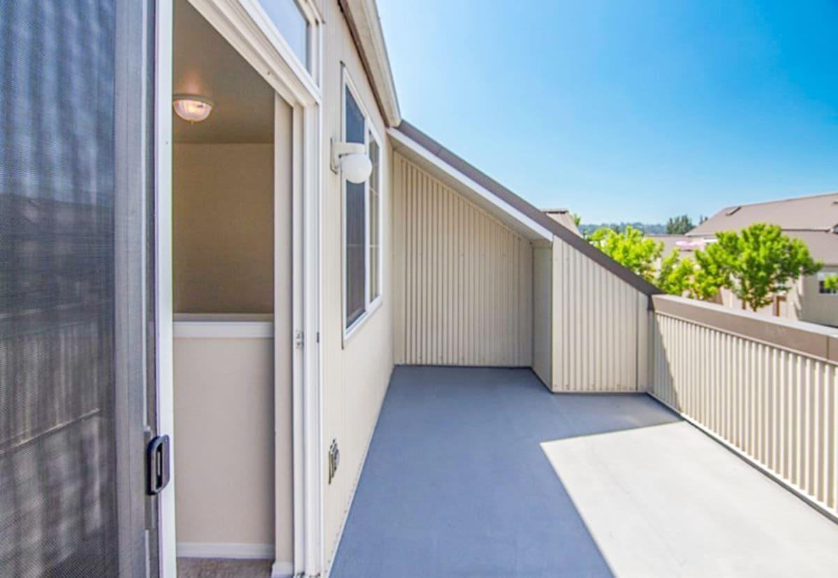 15318 Washington Street - Photo 6 of 32