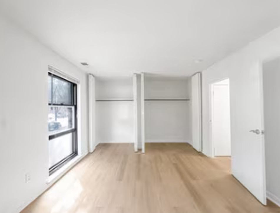 1405 Veterans Highway #12 - Photo 4 of 11