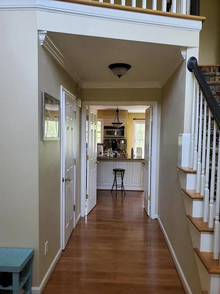 6208 Sandhurst Dr #NA - Photo 3 of 33