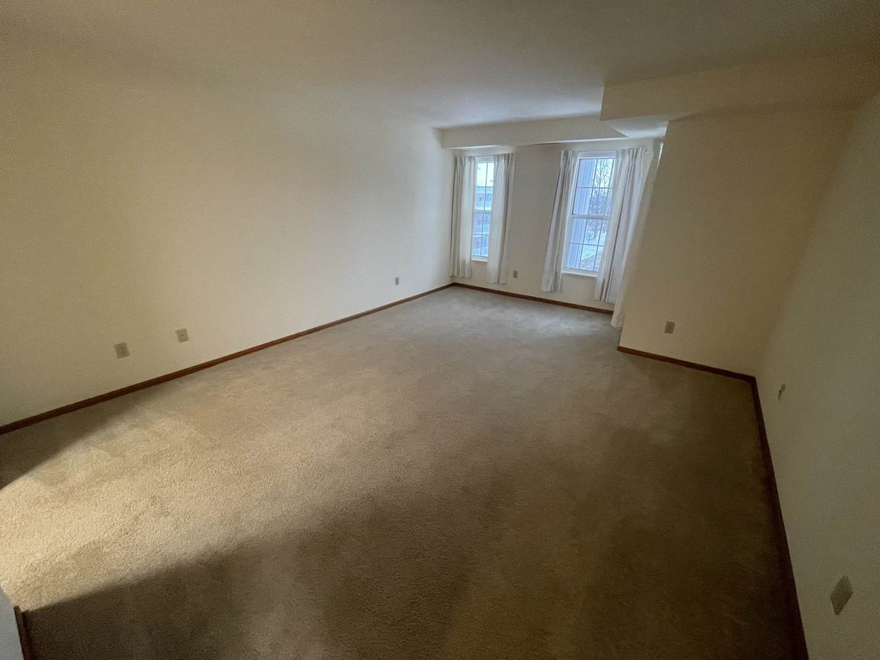 5025 Sheboygan Ave #301 - Photo 3 of 12