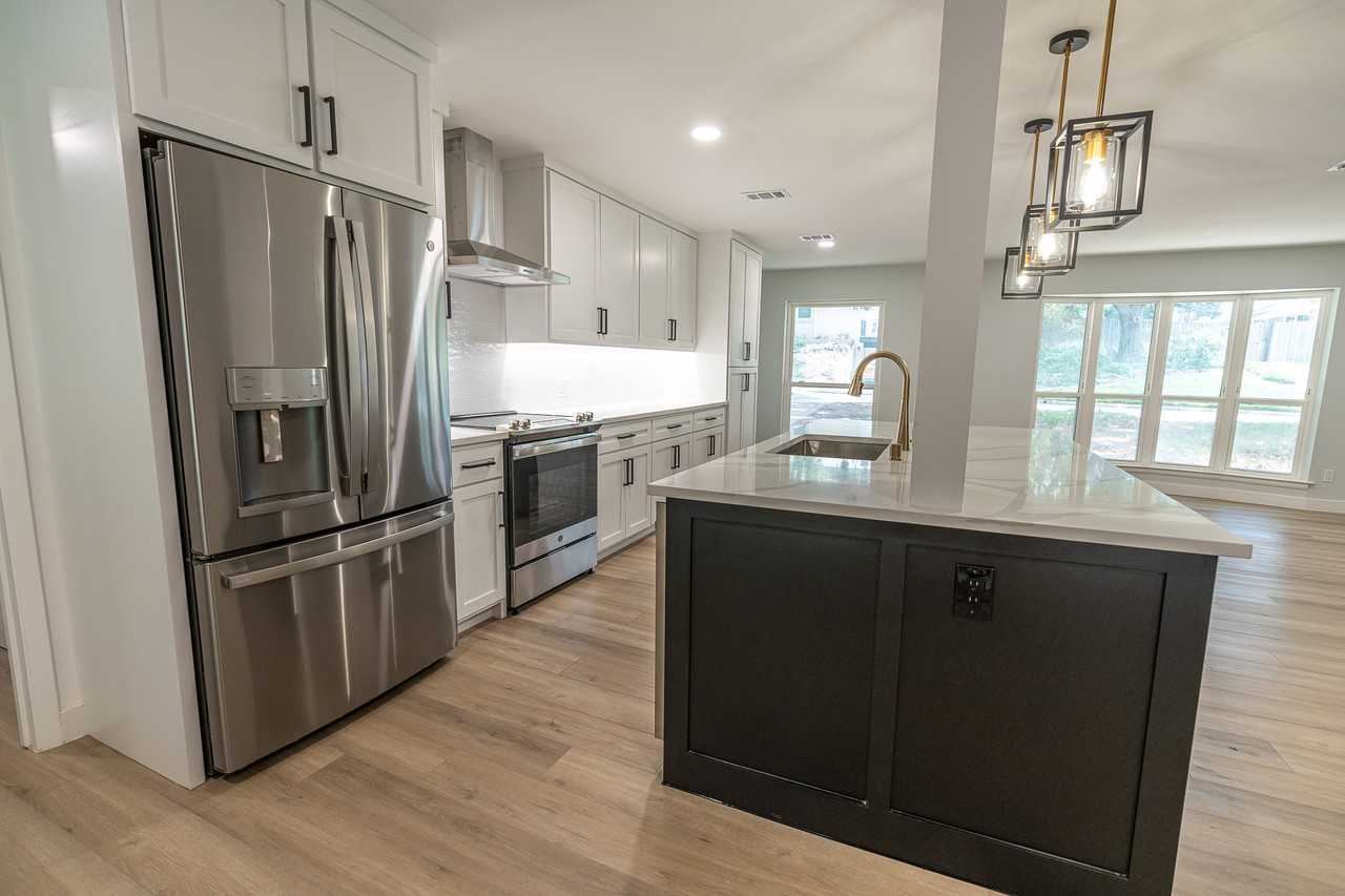 1718 Cheryl Ln #NA - Photo 2 of 35