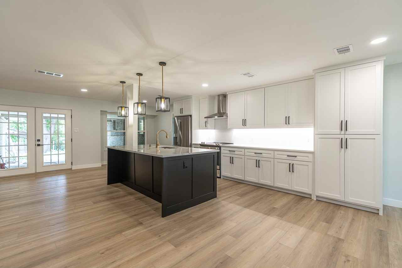 1718 Cheryl Ln #NA - Photo 7 of 35