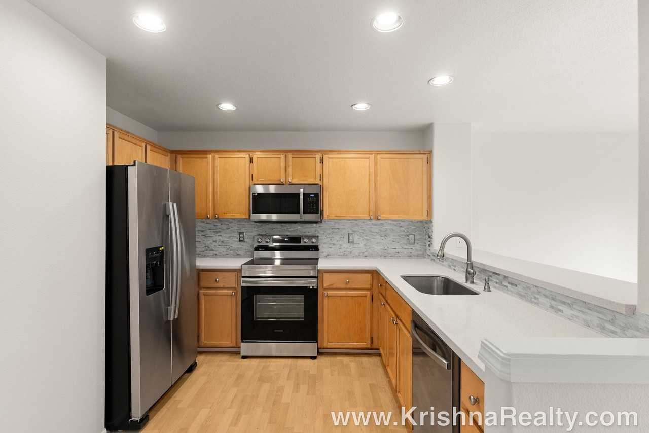 6408 Nw Starflower Dr - Photo 3 of 23