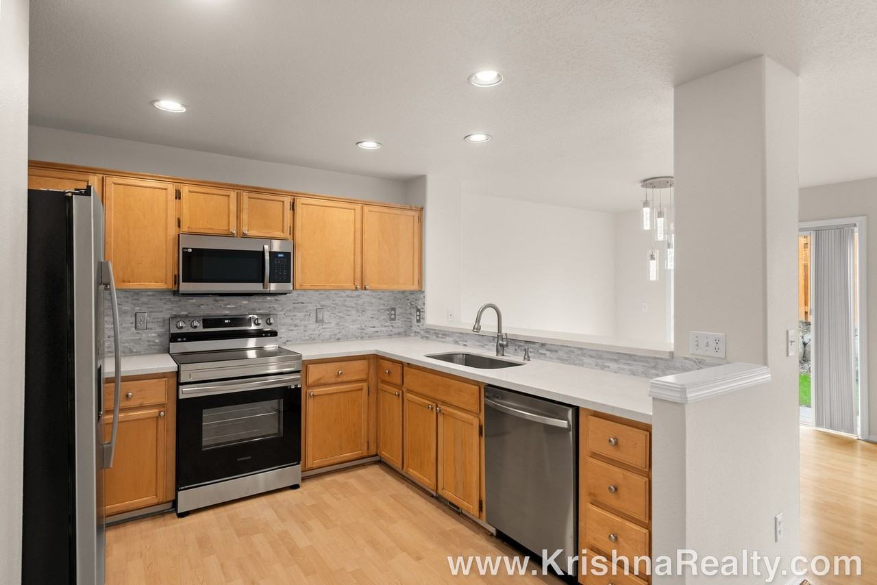 6408 Nw Starflower Dr - Photo 4 of 23