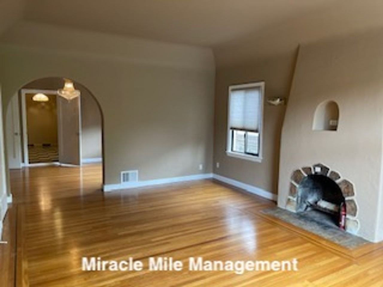 2038 4th St - Photo 2 of 19