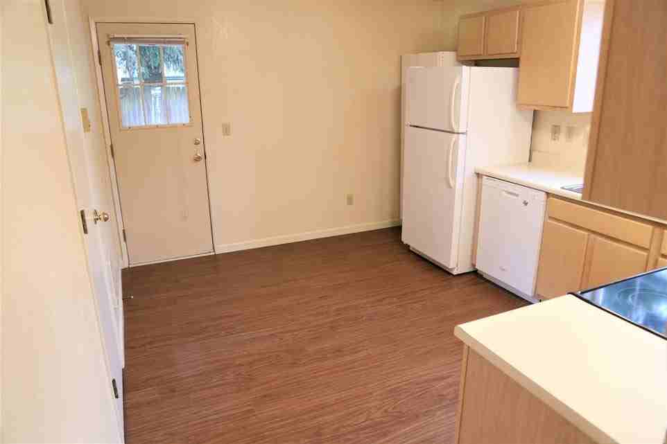 3358 Se Charlotte Pl - Photo 6 of 22