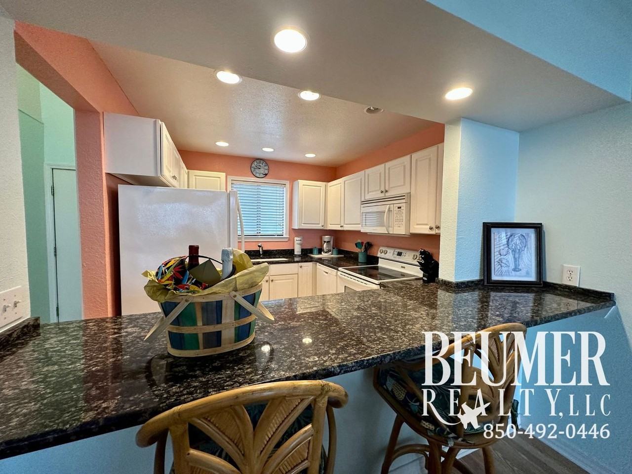 14100 River Rd - Photo 3 of 20