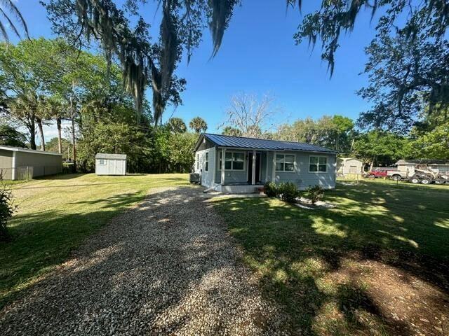 3040 Eads Ct - Photo 2 of 15