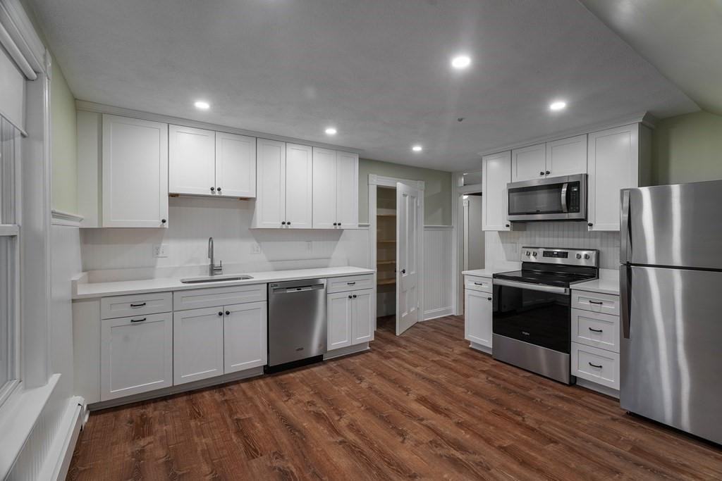 4 Gardner St #3 - Photo 2 of 15