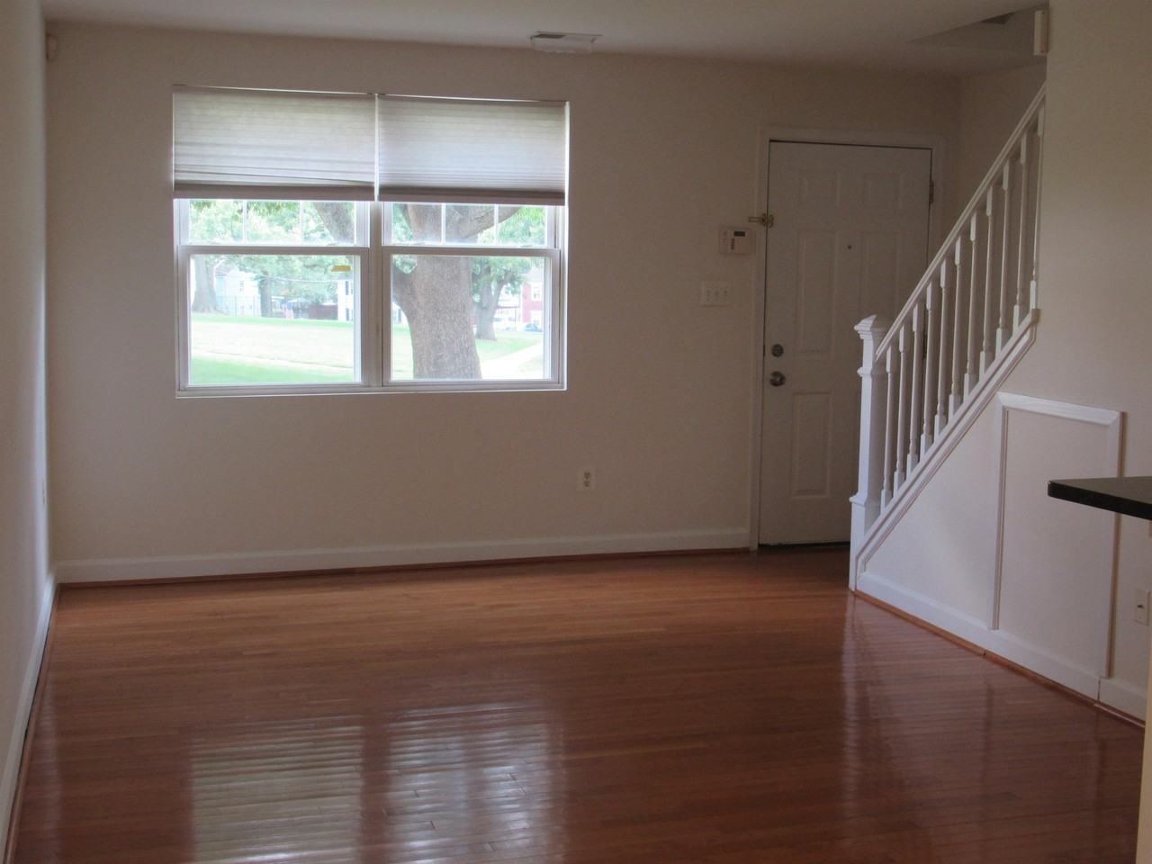 6902 Hawthorne St #NA - Photo 3 of 12