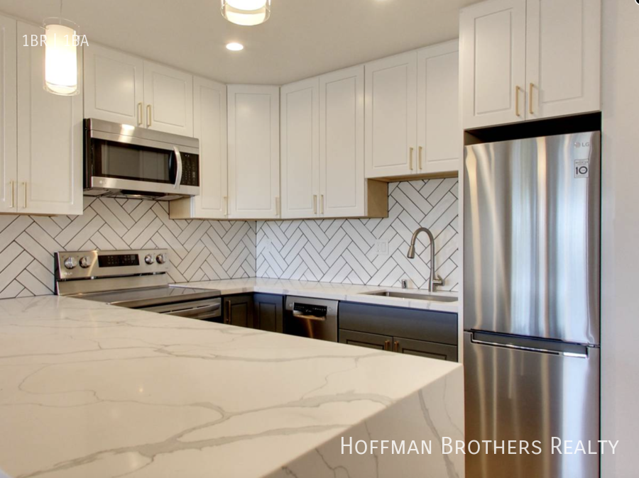 1502 Newlands Ave #102 - Photo 3 of 9