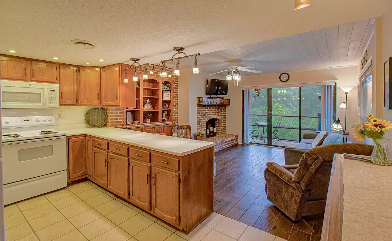 1081 Cove Rd #1014 - Photo 2 of 37