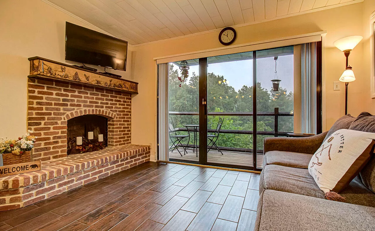 1081 Cove Rd #1014 - Photo 5 of 37