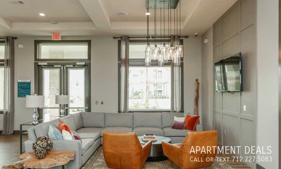 4925 N Main St #1584 - Photo 6 of 50