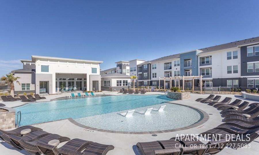 1716 Sterling Dr #1601 - Photo 3 of 39