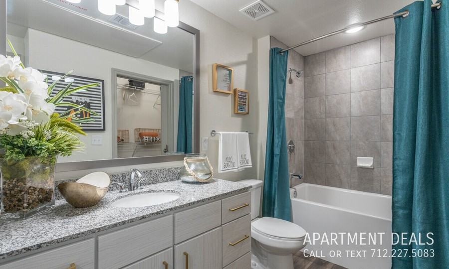 1716 Sterling Dr #1601 - Photo 5 of 39