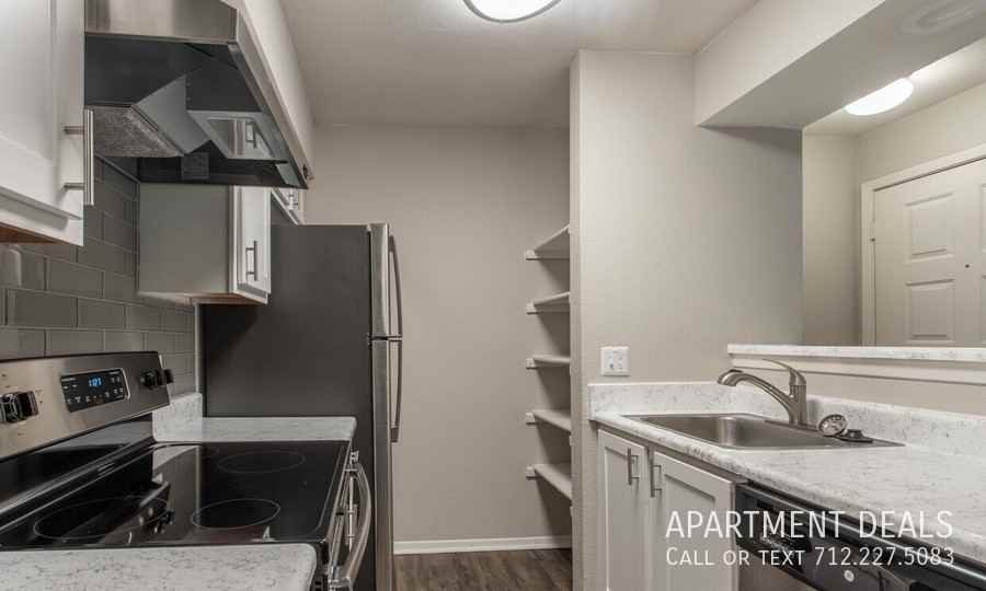 Building 21 #2724 - Photo 3 of 38