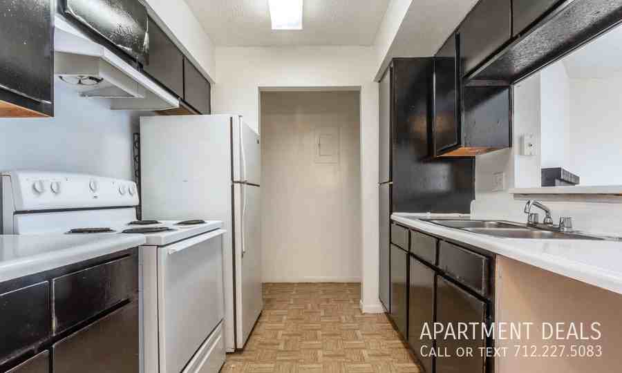 Mable St #3967 - Photo 5 of 29