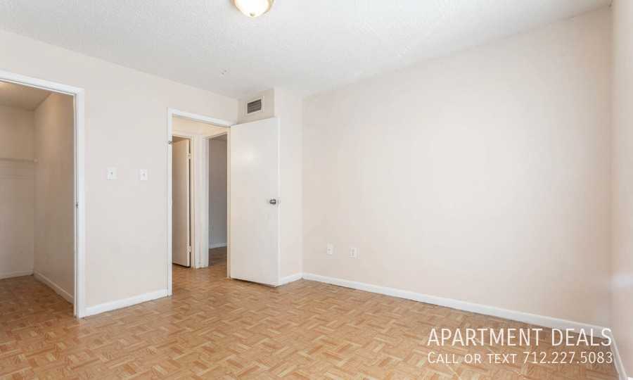 Mable St #3967 - Photo 7 of 29