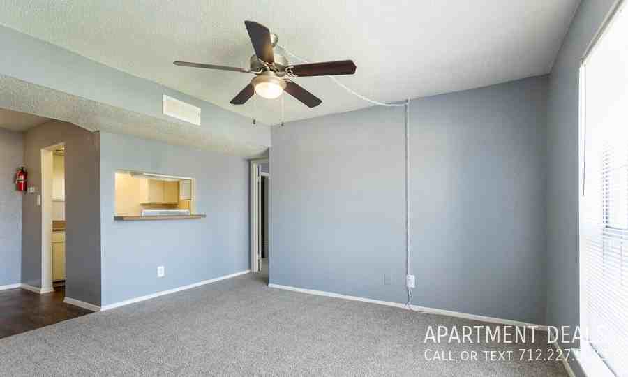 107 Hackberry St #4005 - Photo 2 of 12