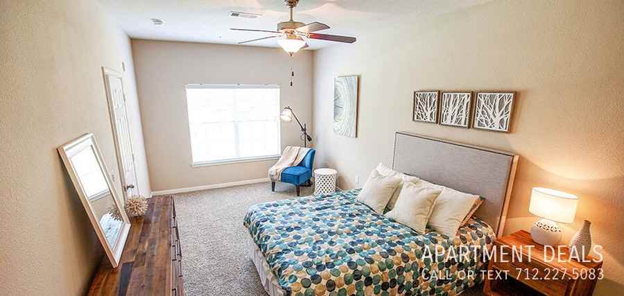 3306 N Loop 336 W #2456 - Photo 4 of 30