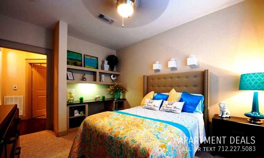 17813 Lakecrest View Dr #2409 - Photo 6 of 8