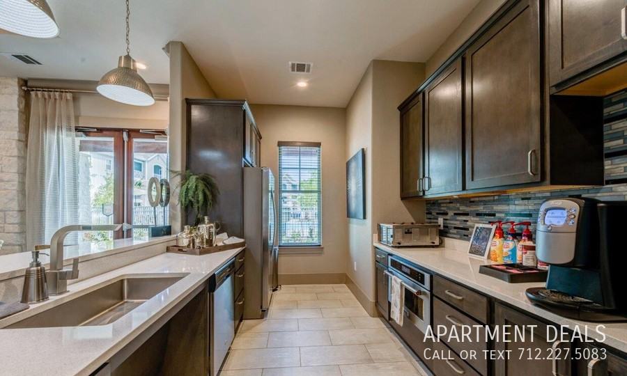 Lago Mar Blvd #2753 - Photo 4 of 30