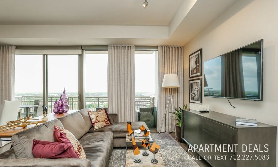 737 Preston St #147 - Photo 6 of 50