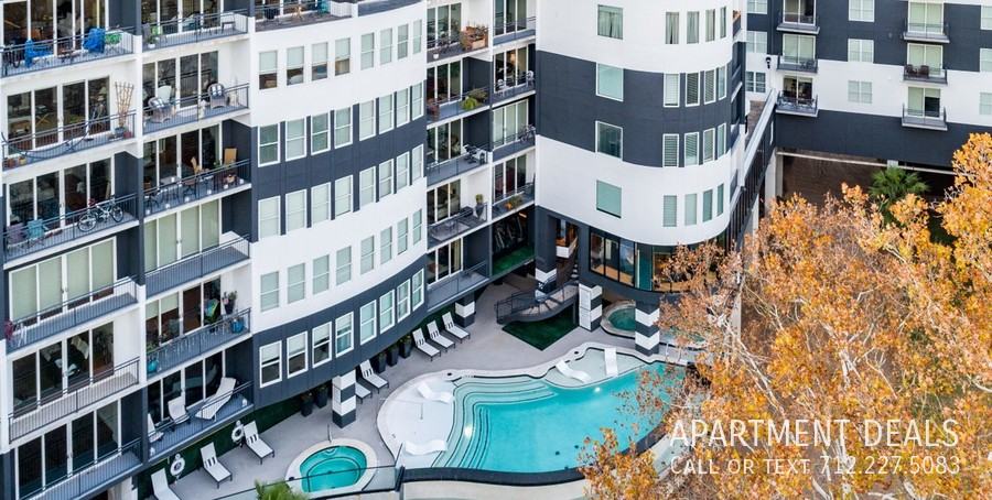 5207 Memorial Dr #211 - Photo 6 of 50