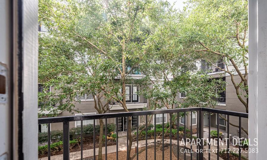 3009 Memorial Ct #224 - Photo 5 of 50