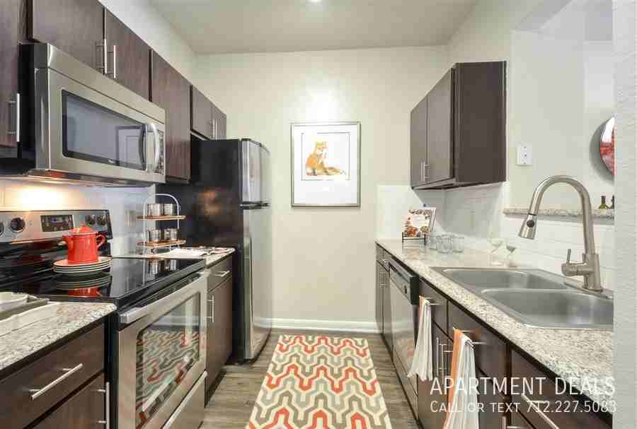 30 Hermann Park Ct #367 - Photo 7 of 15