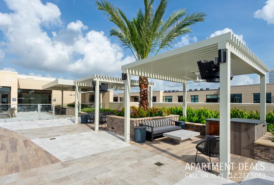 12006 Barryknoll Ln #373 - Photo 2 of 10