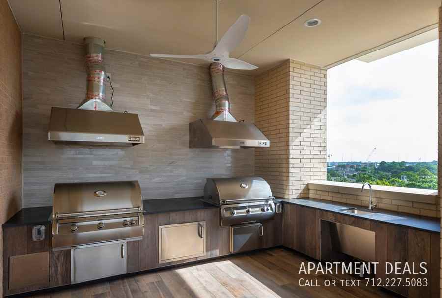 12006 Barryknoll Ln #373 - Photo 3 of 10