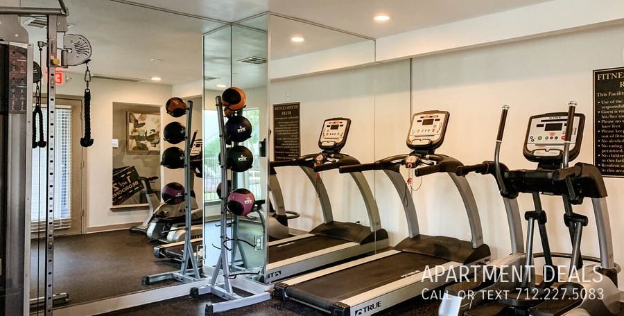 8416 W Bartell Dr #407 - Photo 7 of 7