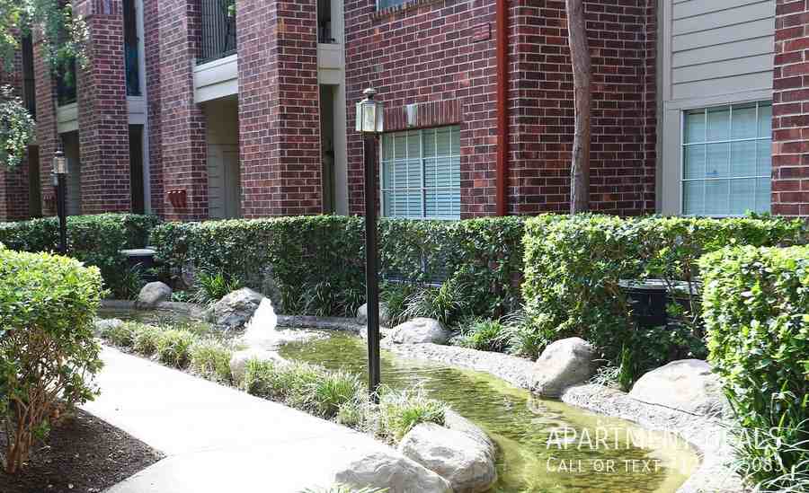 1925 Post Oak Park Dr #468 - Photo 7 of 46