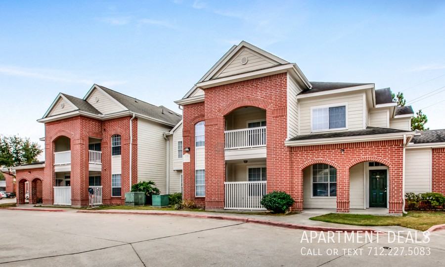 5356 Aeropark Dr #482 - Photo 4 of 10